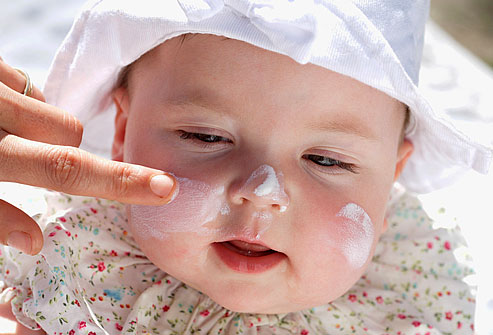 Photo Baby on Princ Photo Of Baby With Sunscreen